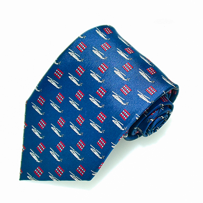 Silk necktie