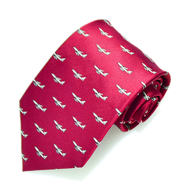 Silk necktie