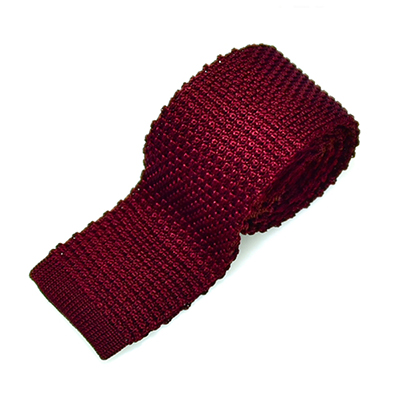 Silk necktie